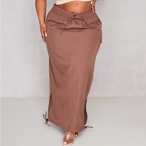 Plus Taupe Woven Toggle Hem Cargo Midi Skirt